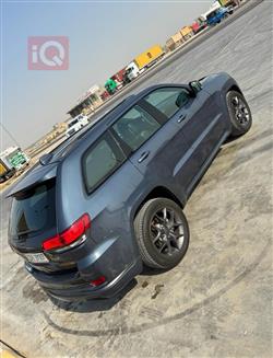 جیپ گراند شیرۆکی